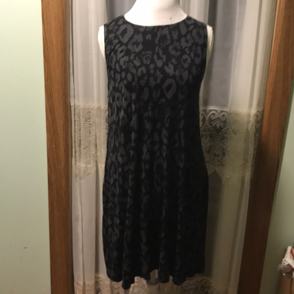 Sleeveless Dress w/ Pockets